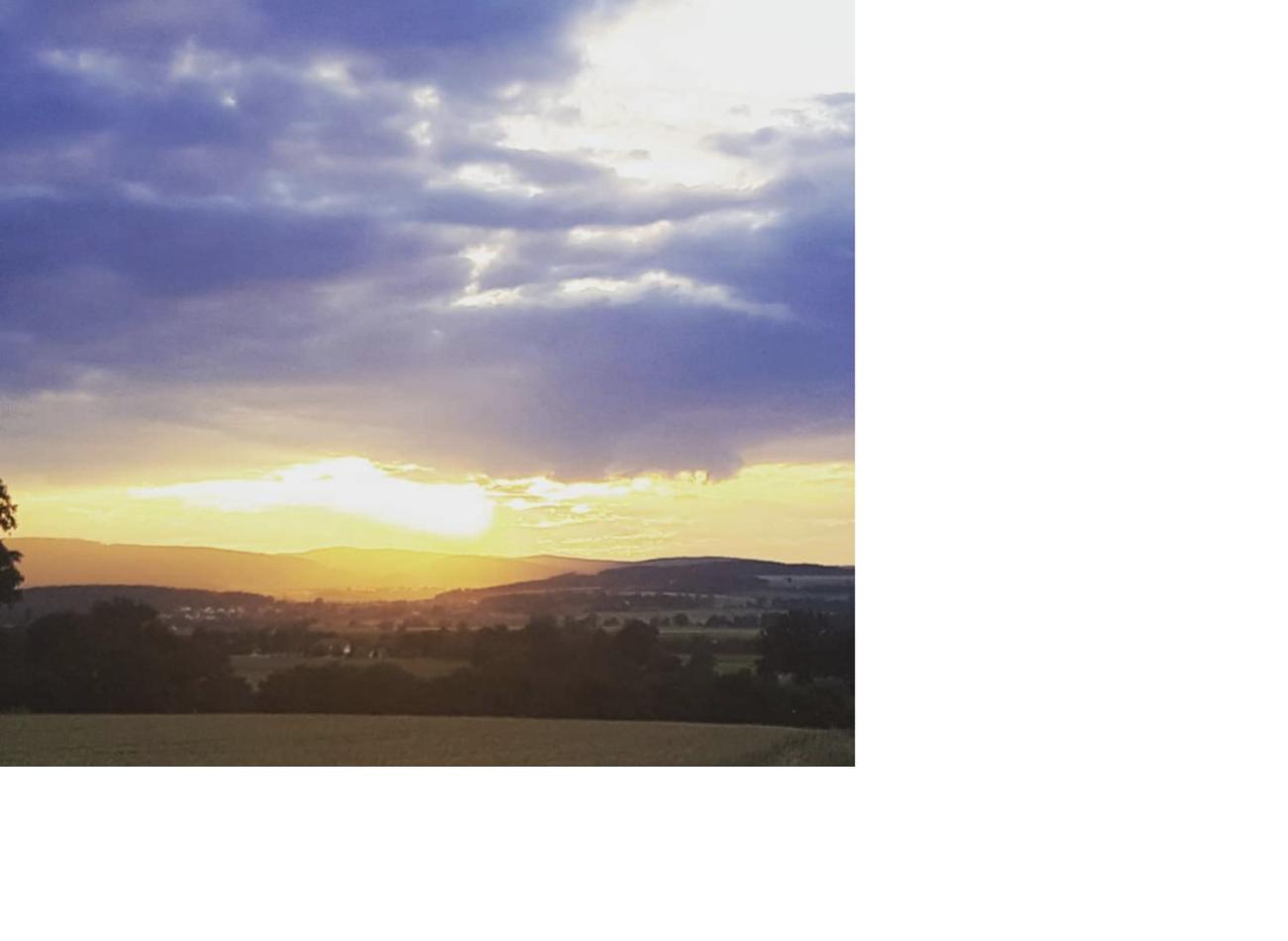 Aussergewoehnliche Auszeit - Metime1 Felsberg Buitenkant foto